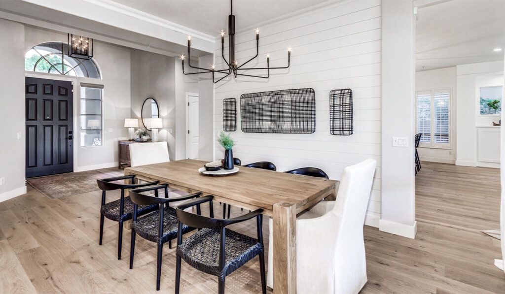 From simple to extravagant: 6 farmhouse dining table designs